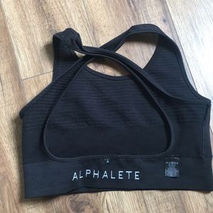 Alphalete vault bras
